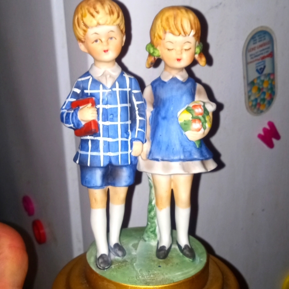 Vintage Schmid boy and girl music box